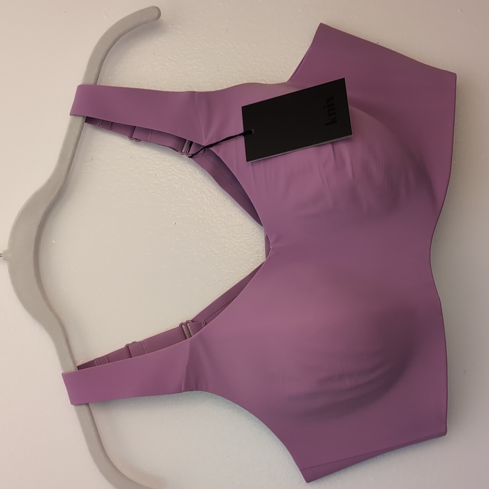 NEW Knix Catalyst Sports Bra Size 5 Amethyst NWT Pink Purple